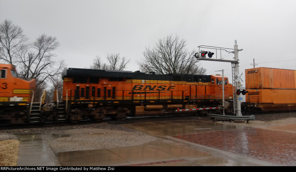 BNSF 7057